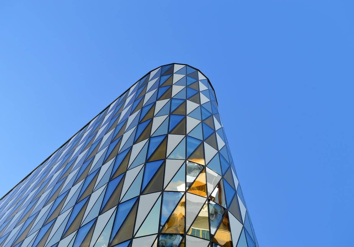 5200人主场沸腾，德甲C位加冕，樊振东凭什么让一座城倾尽全力