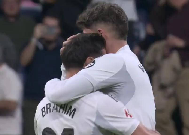 皇马1-1平赫罗纳！巴萨夺冠形势明朗，全力以赴冲击欧冠